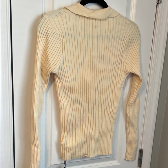 Cream Ribbed Button-Up Collared Sweater - Picture 4 of 4